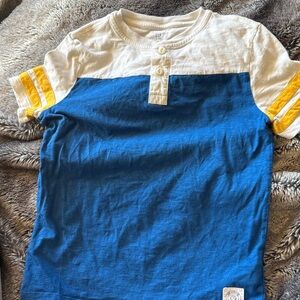GAP Kids Blue and White Tee with Yellow Stripes